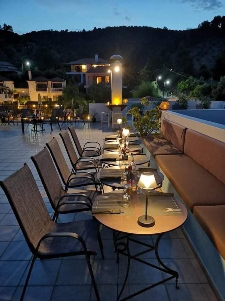 Hotel 4Epoches Steni Vala Alonissos Esterno foto
