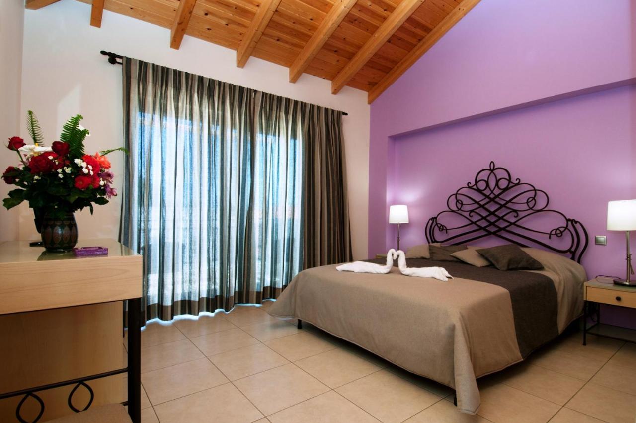 Hotel 4Epoches Steni Vala Alonissos Esterno foto