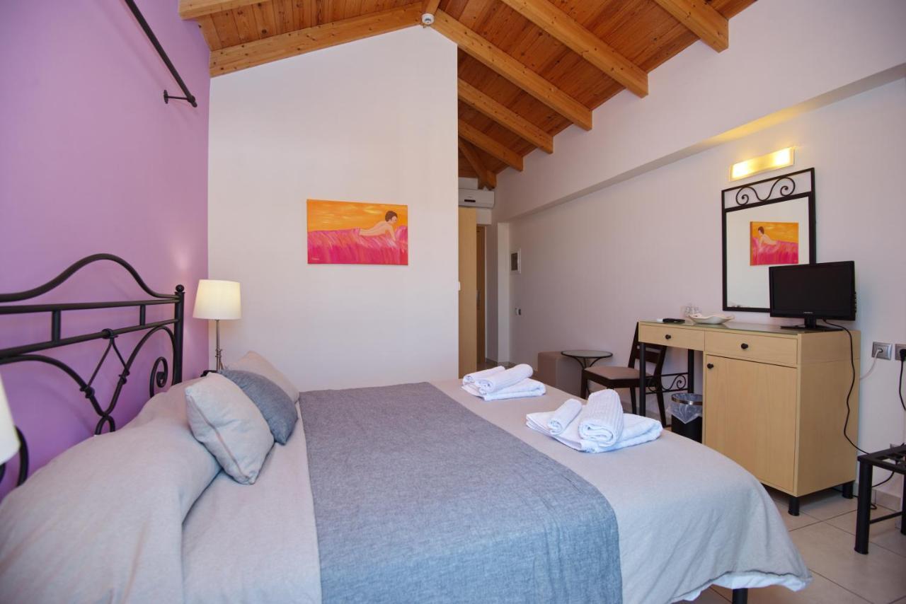 Hotel 4Epoches Steni Vala Alonissos Esterno foto